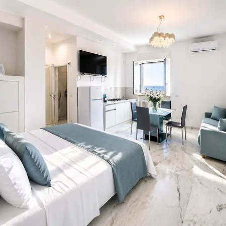 Apartment White Loft By Symphonya Luxury *